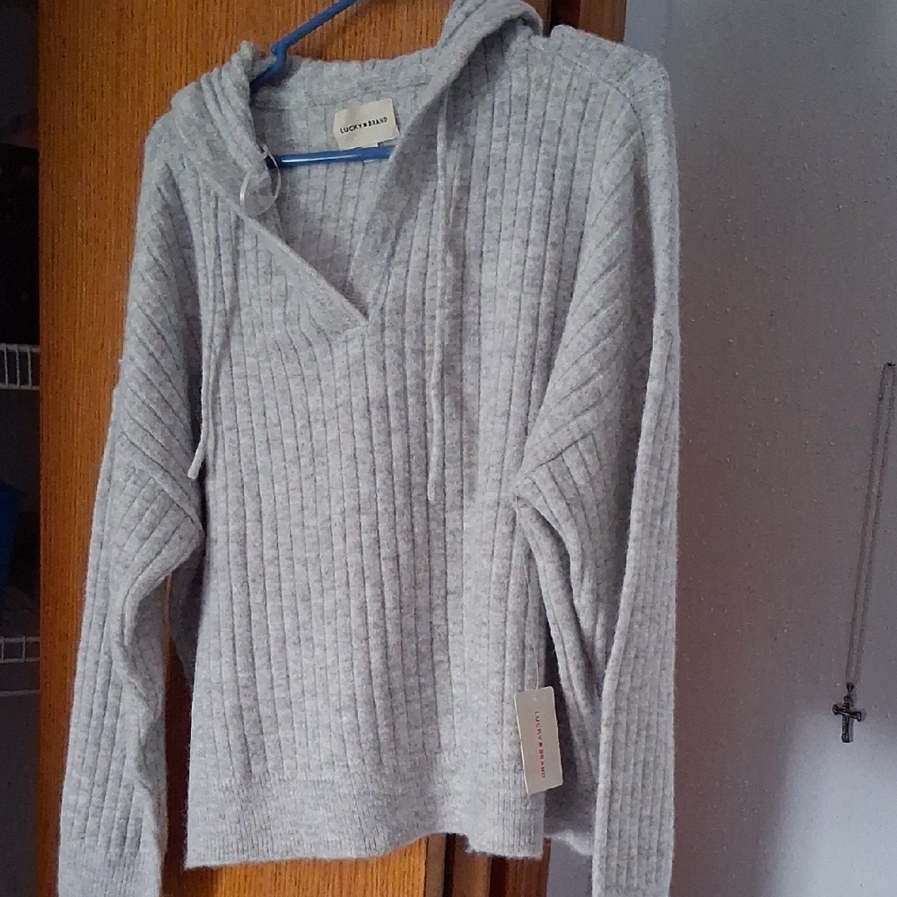 Lucky Brand Light Gray Knit Sweater